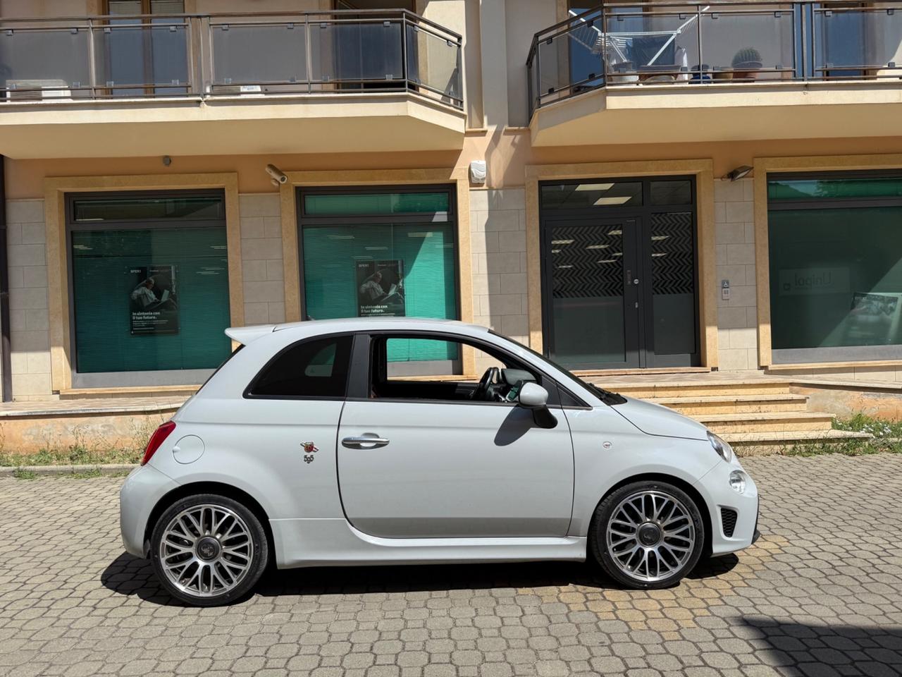 Abarth 595 1.4 Turbo T-Jet 145 CV