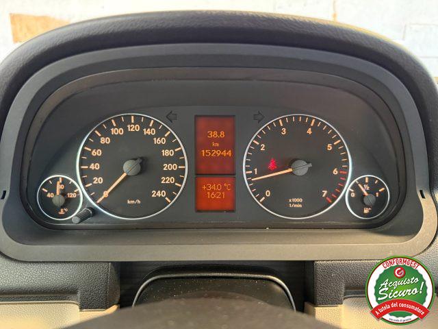 MERCEDES-BENZ A 170 Elegance Edition 10