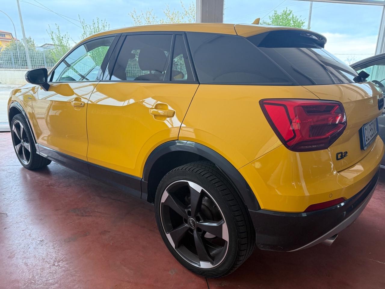 Solo da QUALITYCARS PESCARA Audi Q2 1.6 TDI Sport TRIBUTO LAMBORGHINI