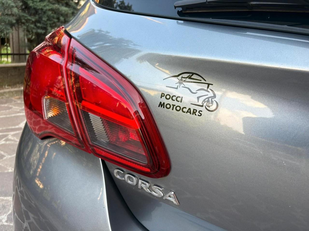 Opel Corsa 1.2 5 porte