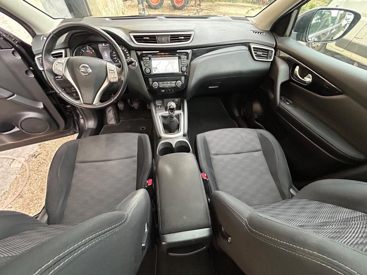 Nissan Qashqai 1.5 dCi N-Connecta