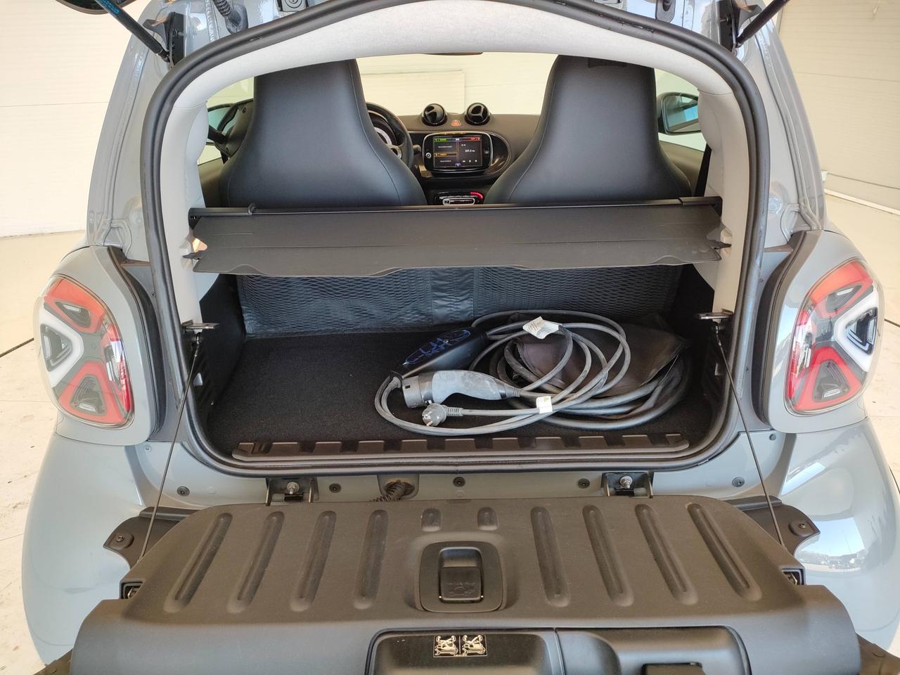 SMART Fortwo III 2020 - Fortwo eq racingrey 22kW