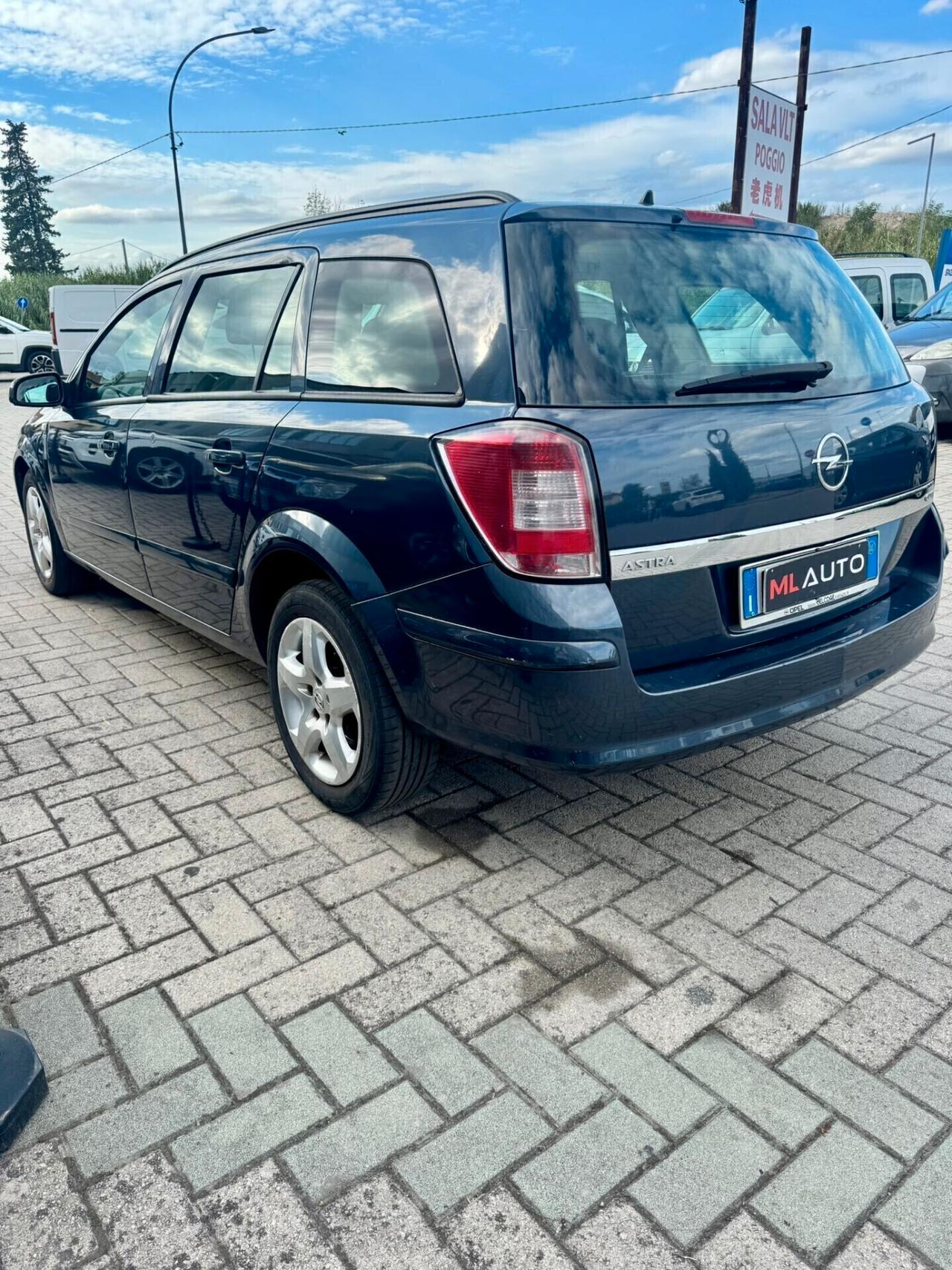 Opel Astra 1.7 CDTI 101CV S.W. Cosmo - OK NEOPATENTATO