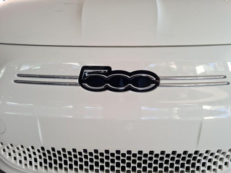 FIAT 500 Berlina 42 kWh PROMO PENATI4YUO
