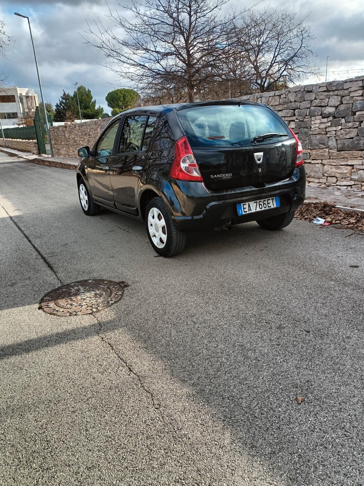 Dacia Sandero 1.4 8V GPL Lauréate ok neopatentati