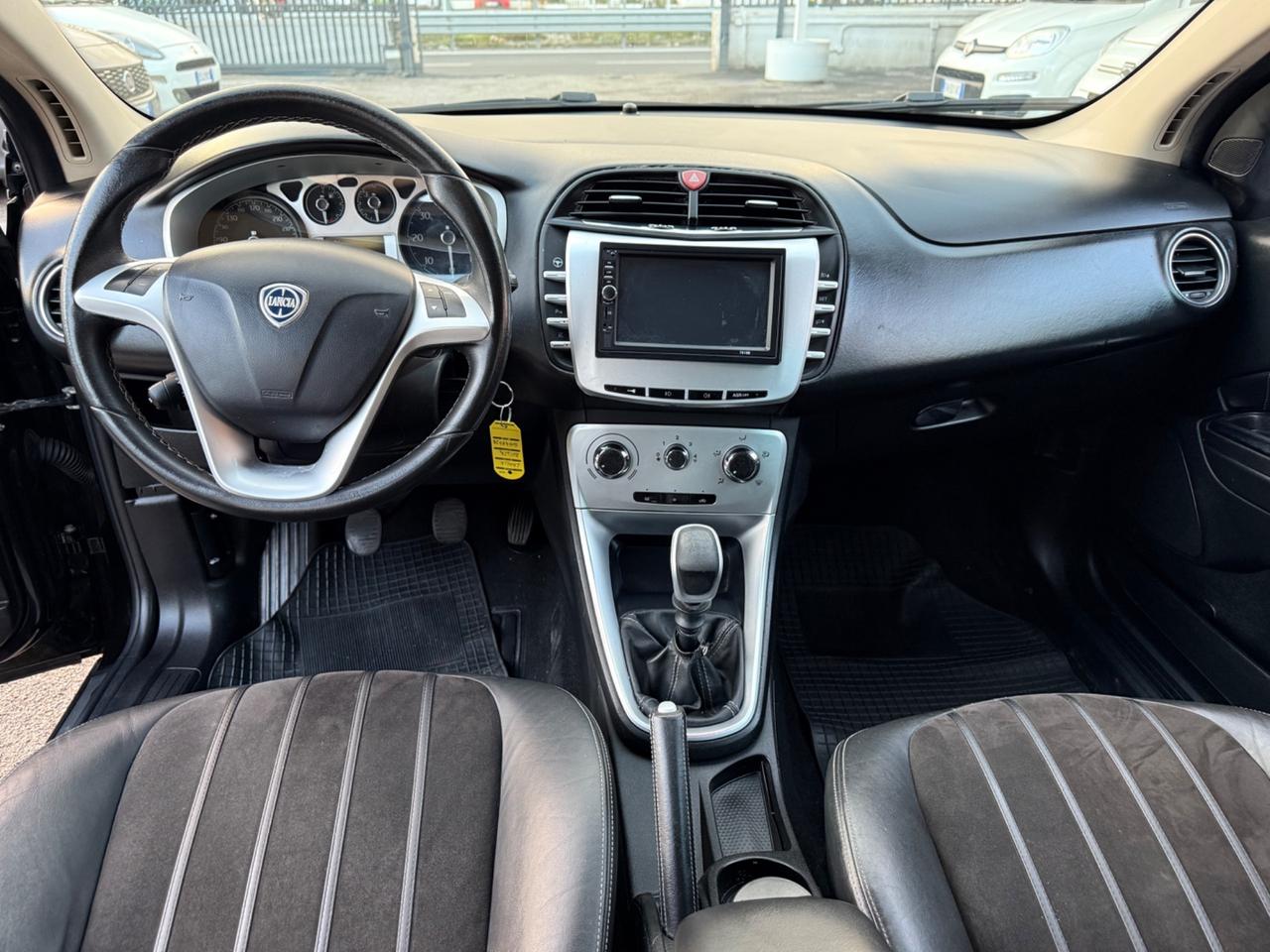 Lancia Delta 1.6 MJT DPF Oro