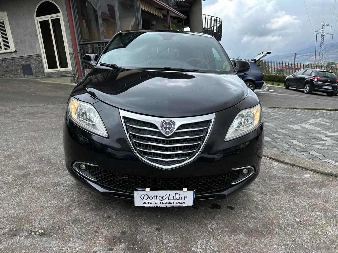 LANCIA Ypsilon 1.3 MJT 95 CV 5p. S&S Elle