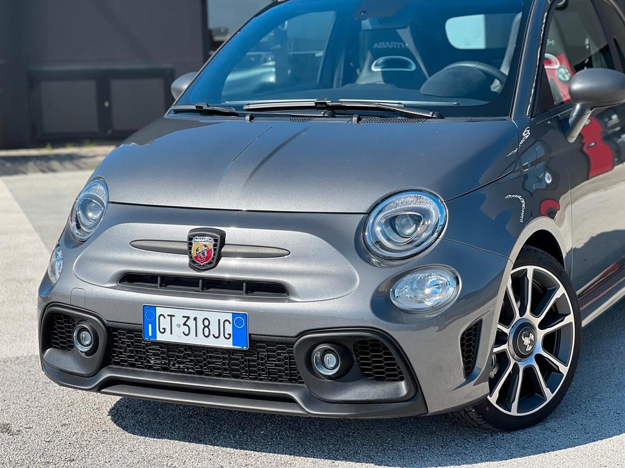 Abarth 595 C 1.4 Turbo T-Jet 165 CV