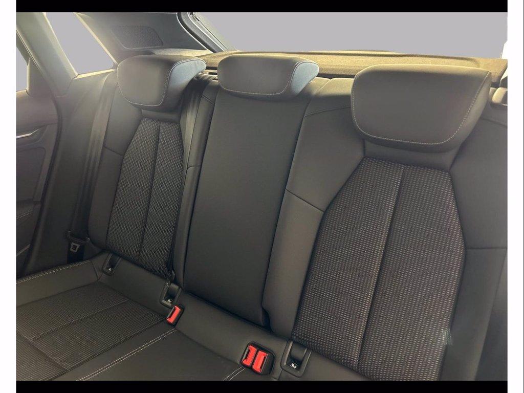 AUDI A3 allstreet 2.0 tdi identity contrast 150cv s-tronic del 2026