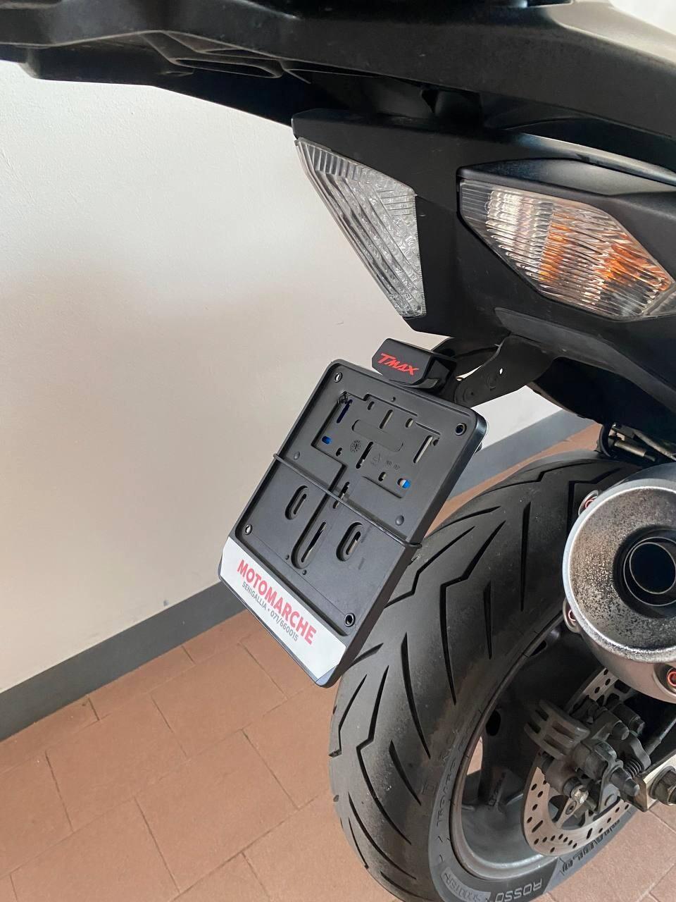 Yamaha TMAX 530