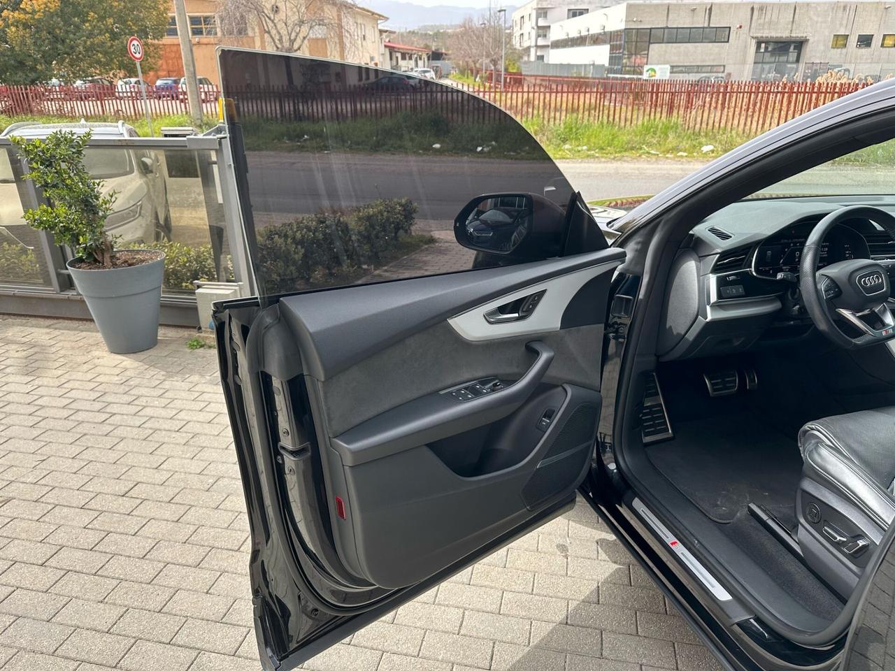 Audi Q8 SQ8 TDI quattro tiptronic