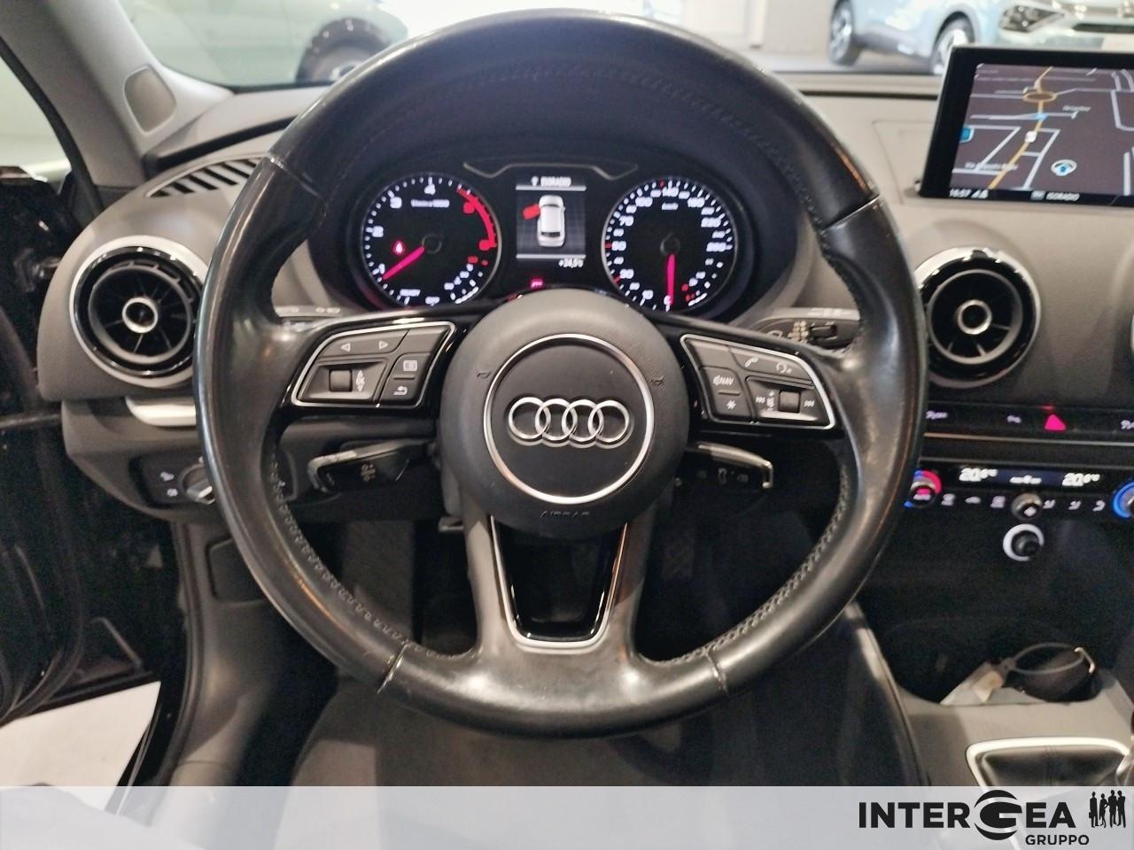 AUDI A3 1.6 tdi Sport 110cv