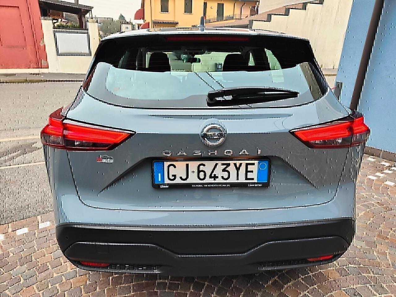 Nissan Qashqai MHEV 140 CV Business