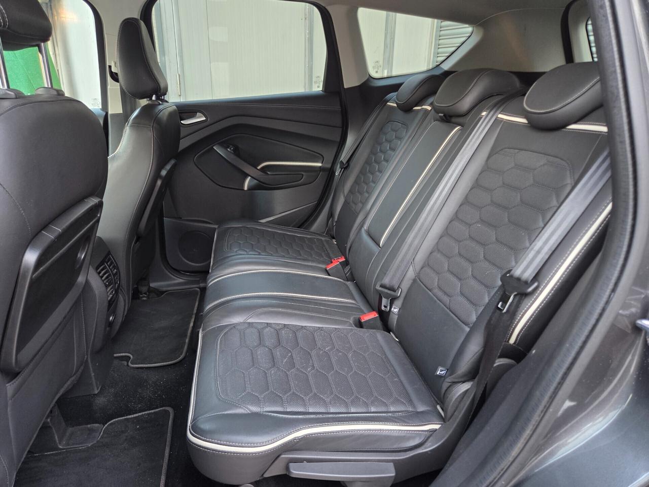Ford Kuga 2.0 TDCI 150 CV S&S 4WD Powershift Vignale