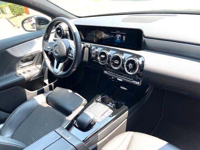 Mercedes-benz A 250 A 250 e hybrid EQ Business