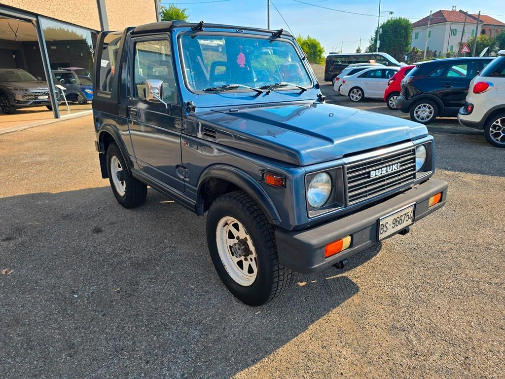 Suzuki SJ 413 SAMURAI SJ413 Cabriolet