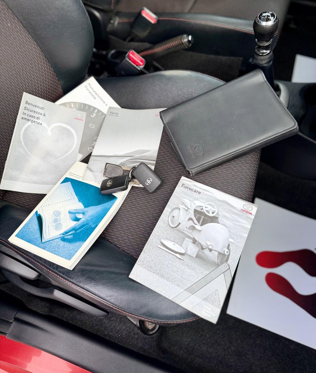 Toyota Yaris 2012 1.3 5 porte Stop & Start OK NEOPATENTATI ! ! !