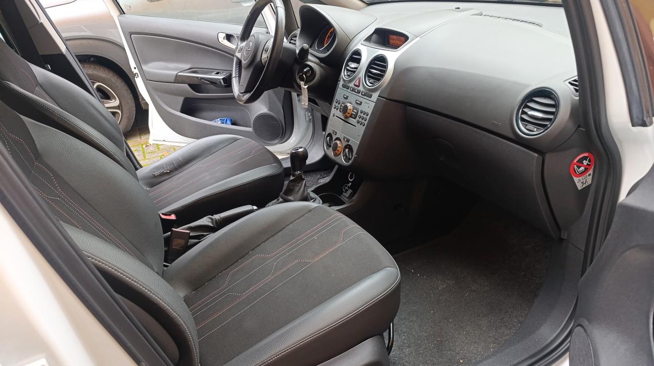 Opel Corsa 1.2 GPL OK NEOPATENTATI