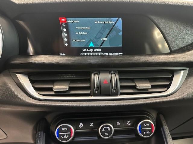 Alfa Romeo Stelvio 2.2 Turbodiesel 190 CV AT8 Q4 Business