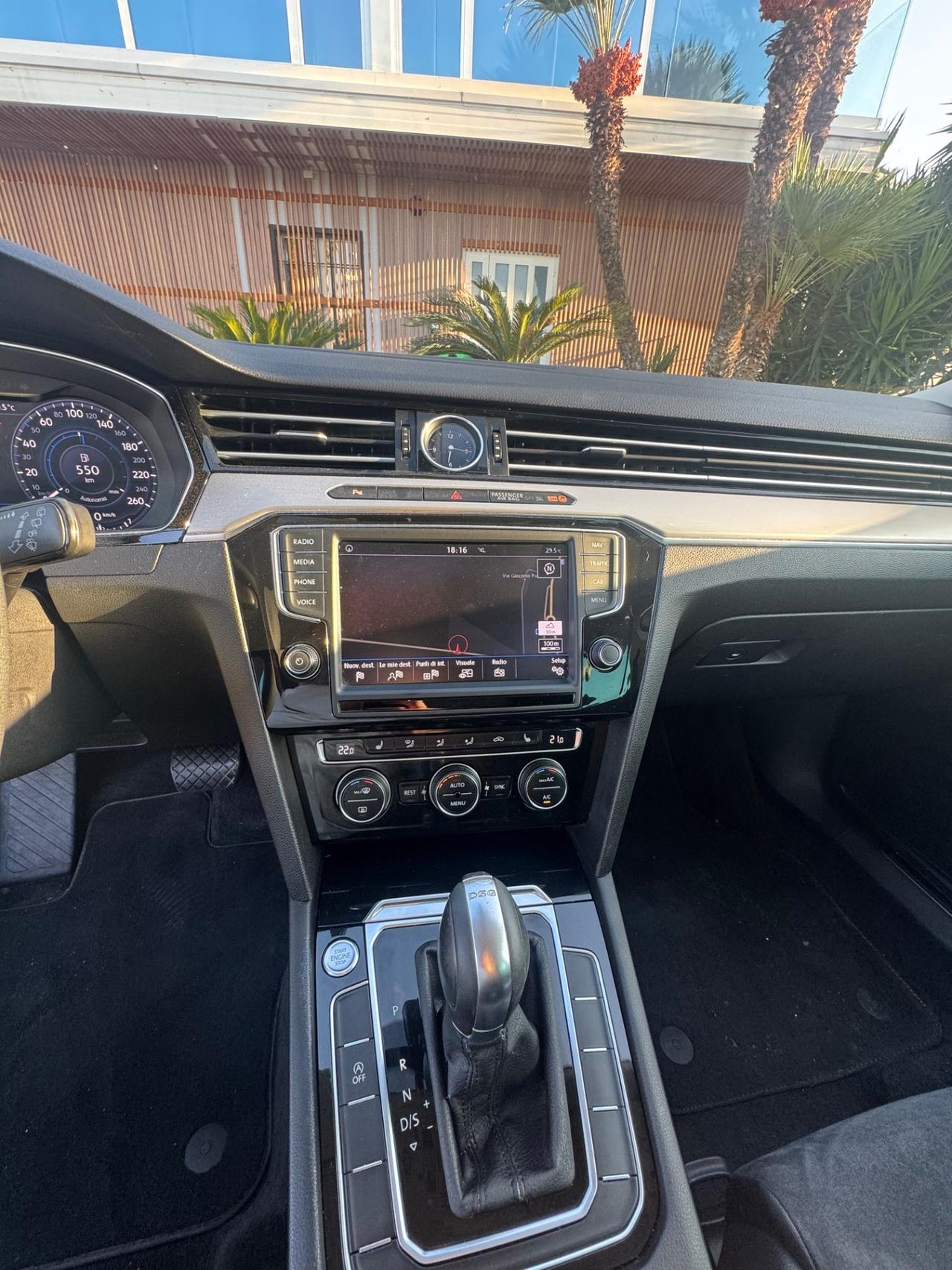 Volkswagen Passat Variant 2.0 TDI 190 CV DSG Highline BlueMotion Tech.