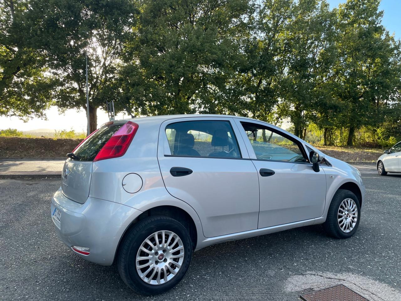 Fiat Punto 1.4 8V 5 porte Natural Power Young