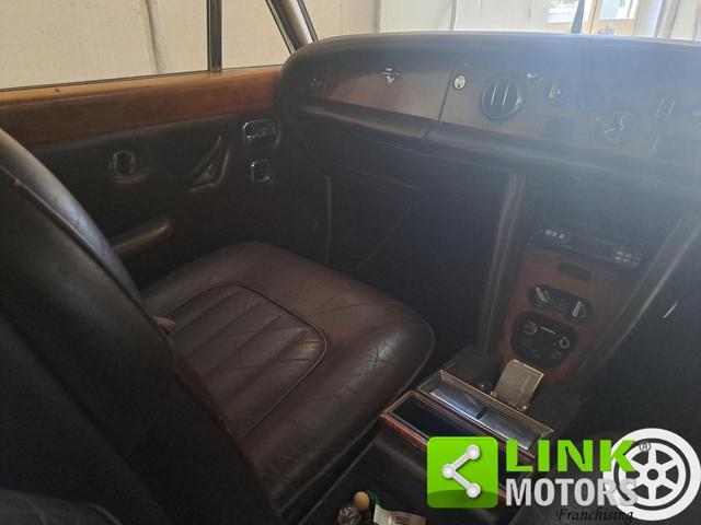 ROLLS-ROYCE Silver Shadow 2