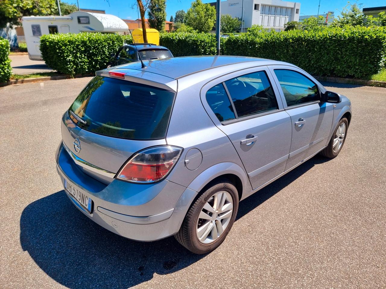 Opel Astra 1.4 16V ADATTA A NEOPATENTATI