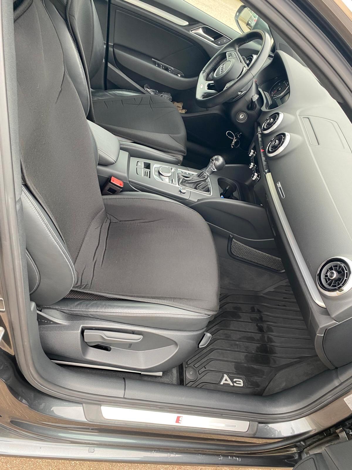 Audi A3 SPB 30 TDI S tronic Sport S-Line