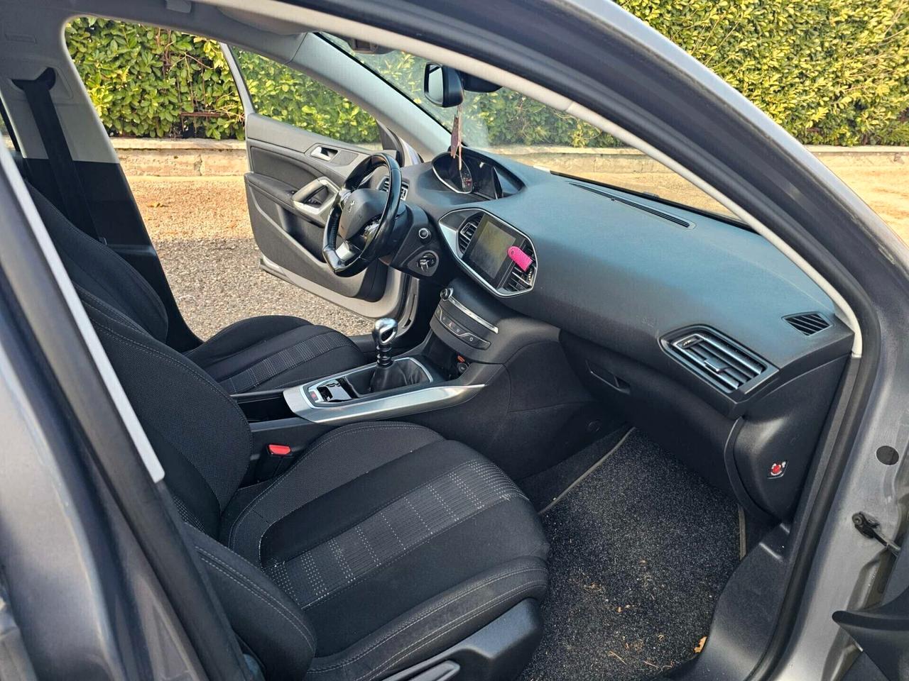 Peugeot 308 PureTech Turbo 130 S&S SW GT Line