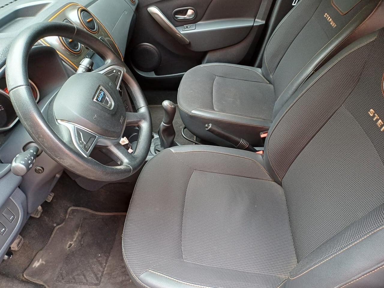 Dacia Sandero 1.5 dCi 8V 75CV Start&Stop Lauréate