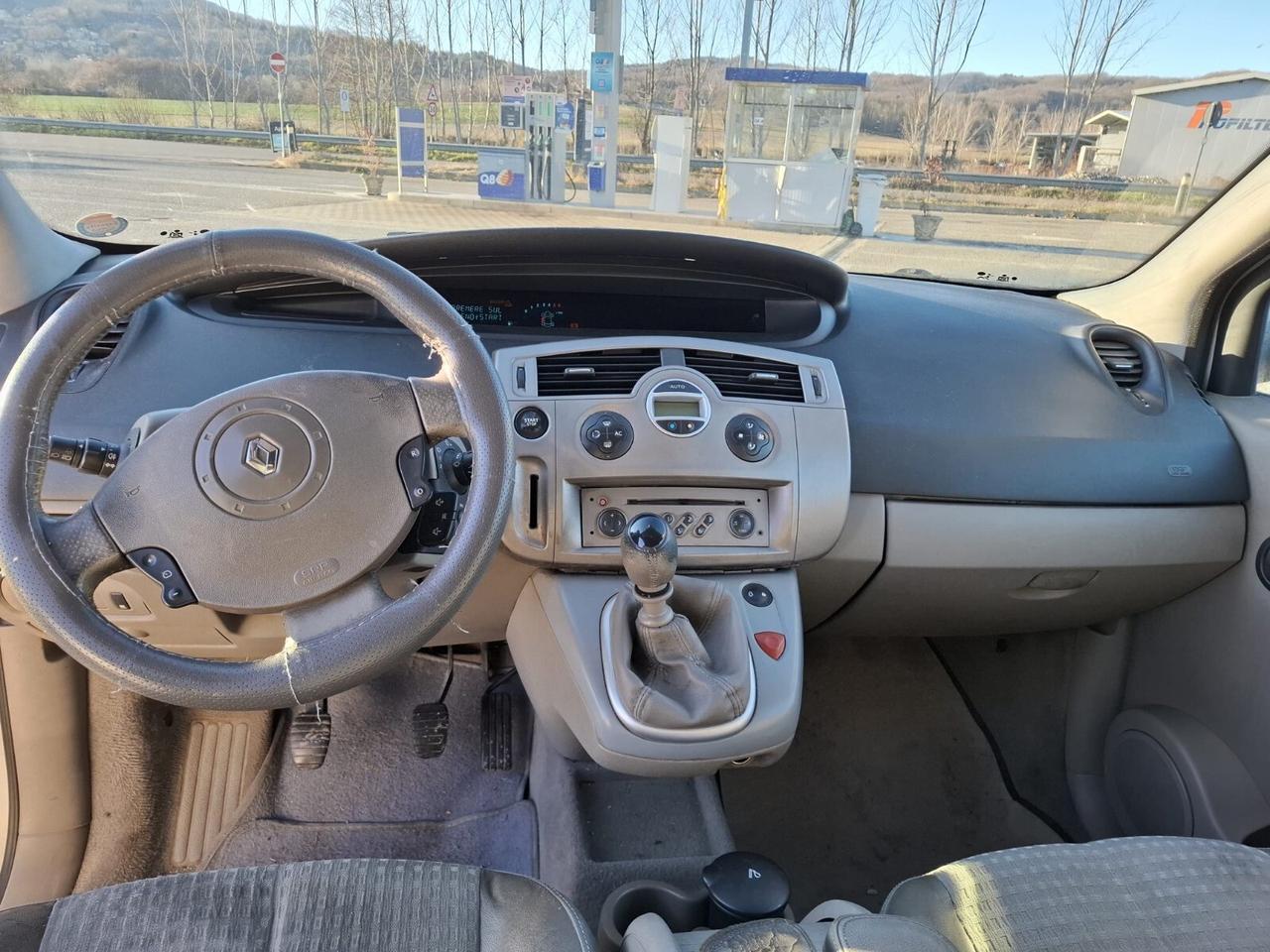 Renault Grand Scenic 7 posti 1.9 dCi Exception