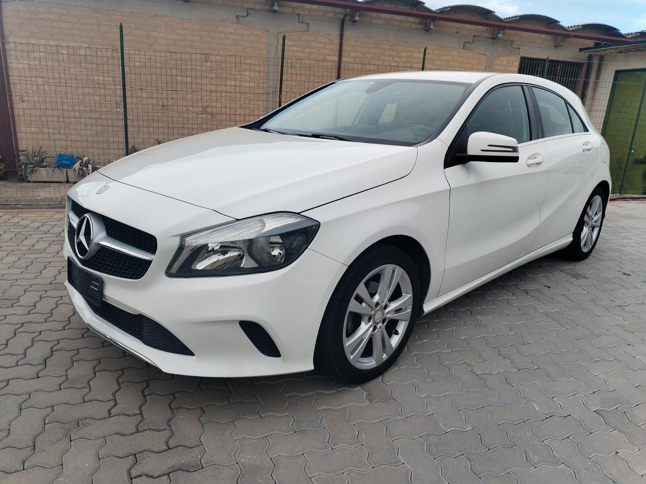 Mercedes-benz A 180 d Sport 2016 -SI Neopatentati