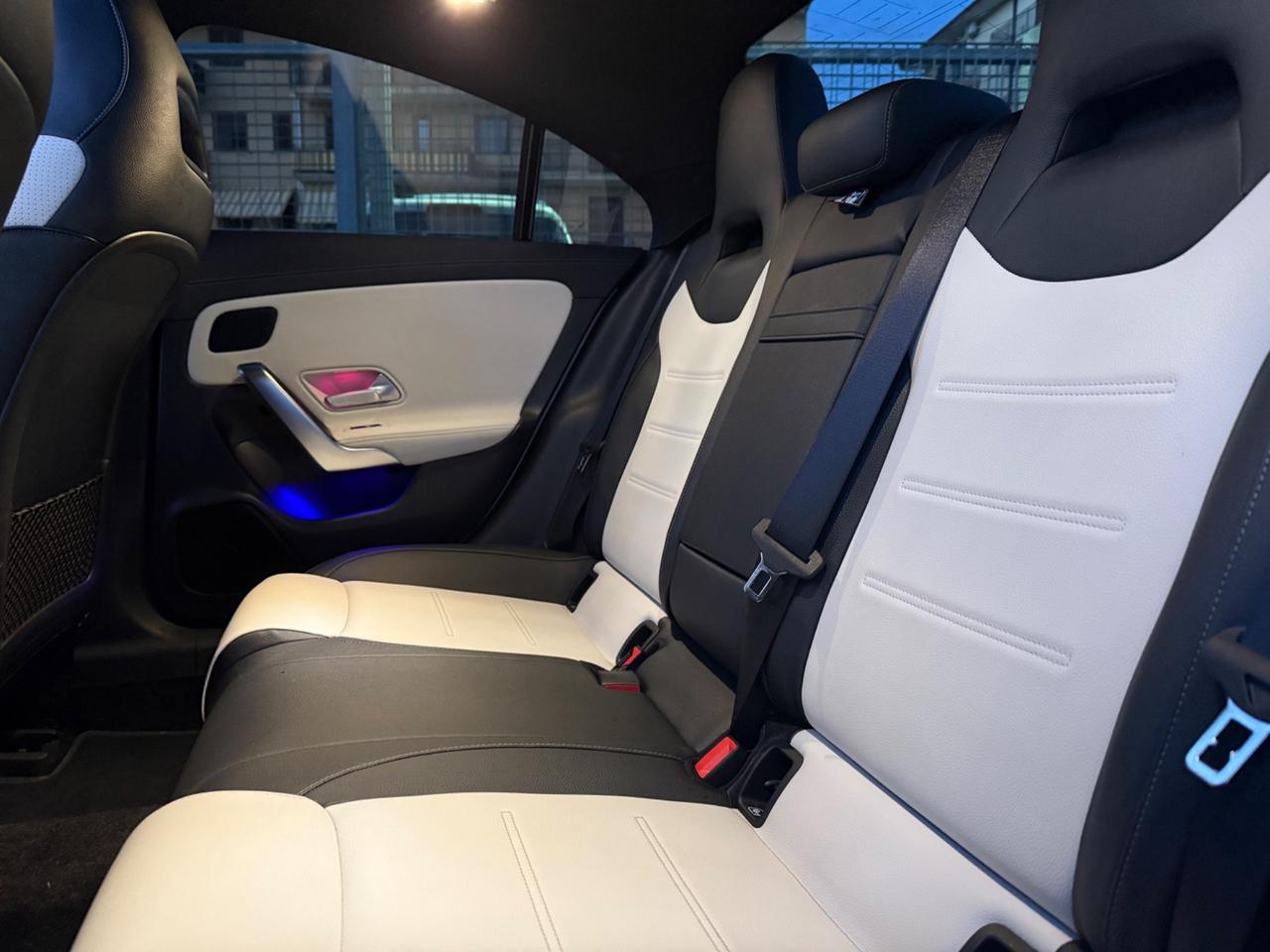 Mercedes-benz CLA 220 d Automatic 4Matic Premium AMG