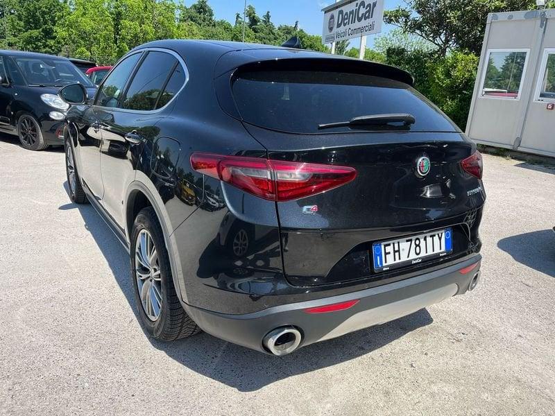 Alfa Romeo Stelvio 2.2 Turbodiesel 210 CV AT8 Q4 Executive