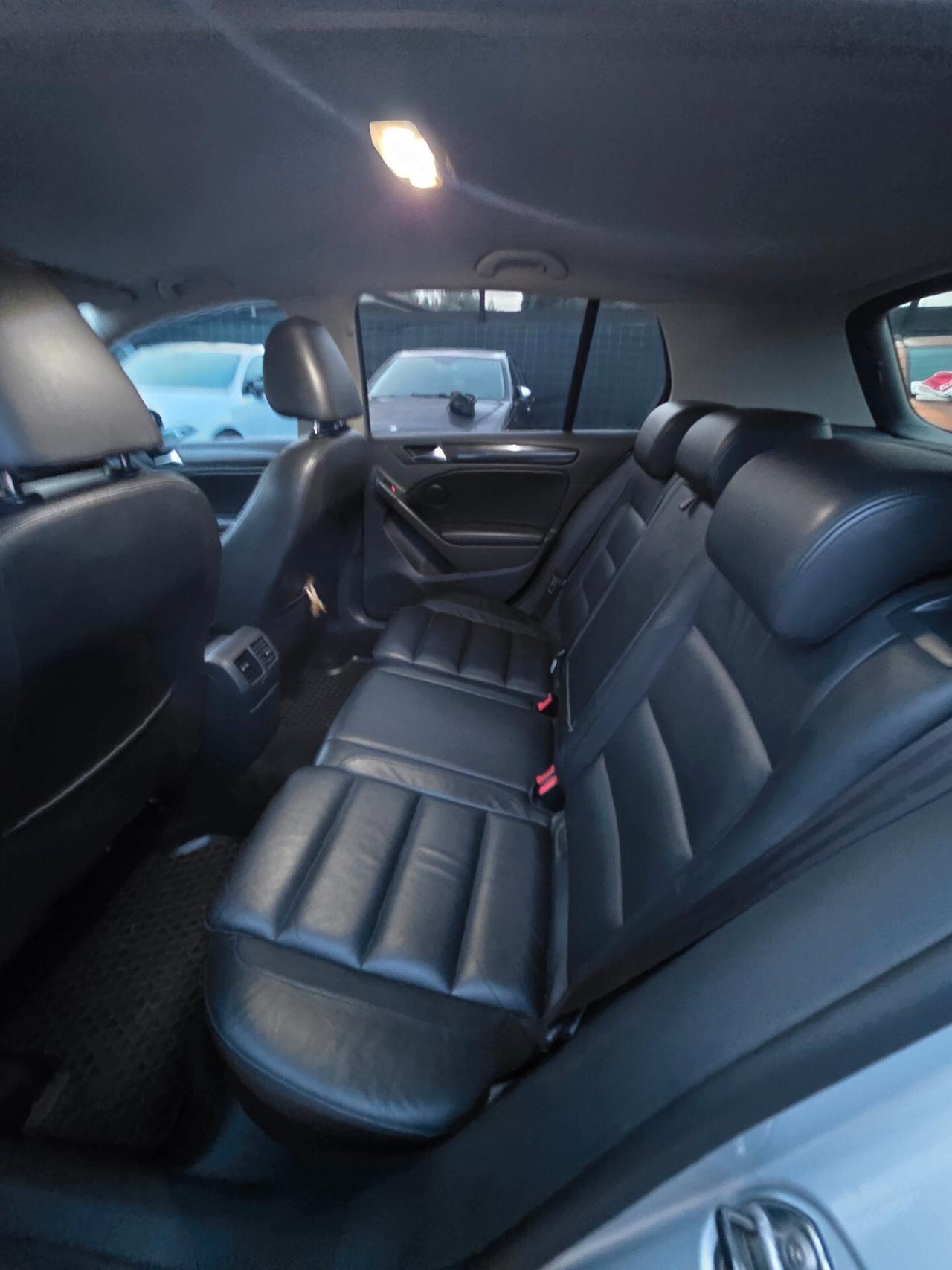 Volkswagen Golf 6 1.6 TDI DPF 5p. Neopatentati