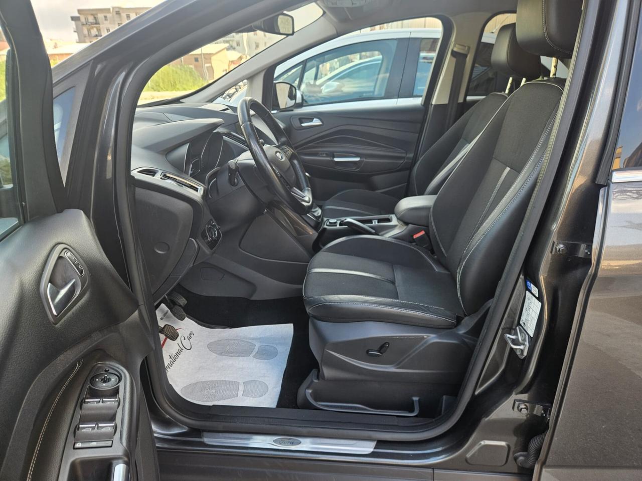 Ford C-max 1.5 120cv tdci 88kw Titanium X