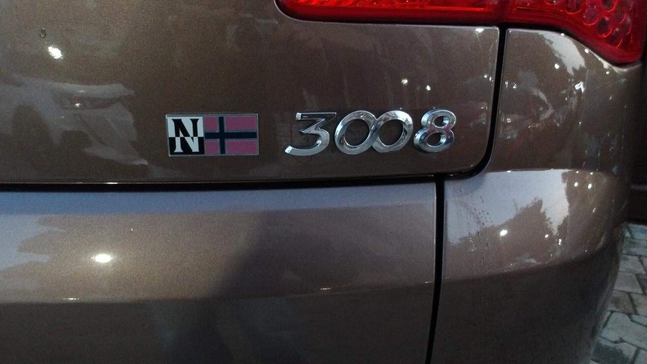 PEUGEOT 3008 1.6 DIESEL-TETTO-PREZZO PROMO!