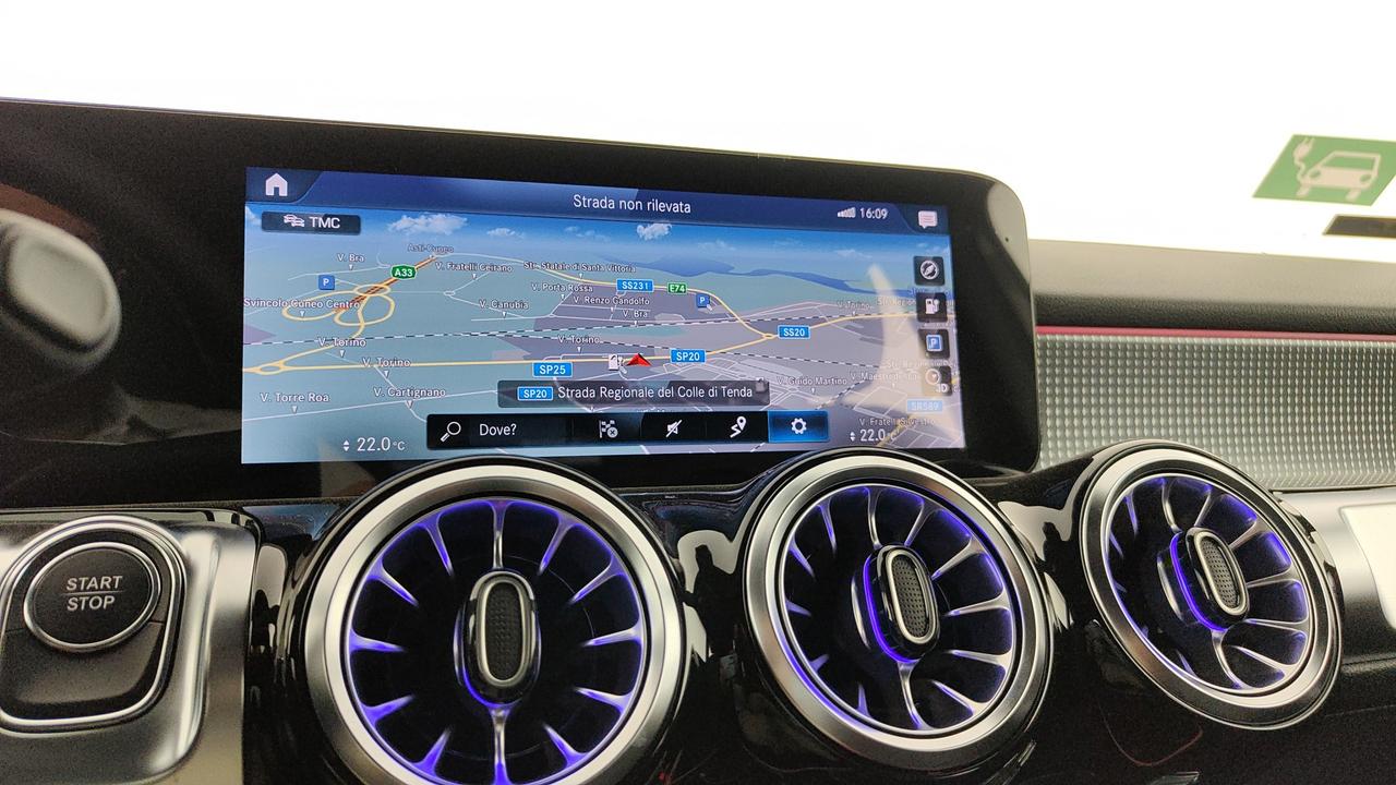 Mercedes-Benz EQB 300 4MATIC