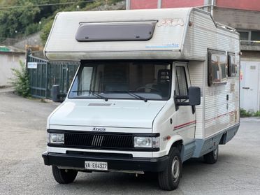 Fiat Ducato 10 1.9 TD camper arca super accessoriato 5 posti
