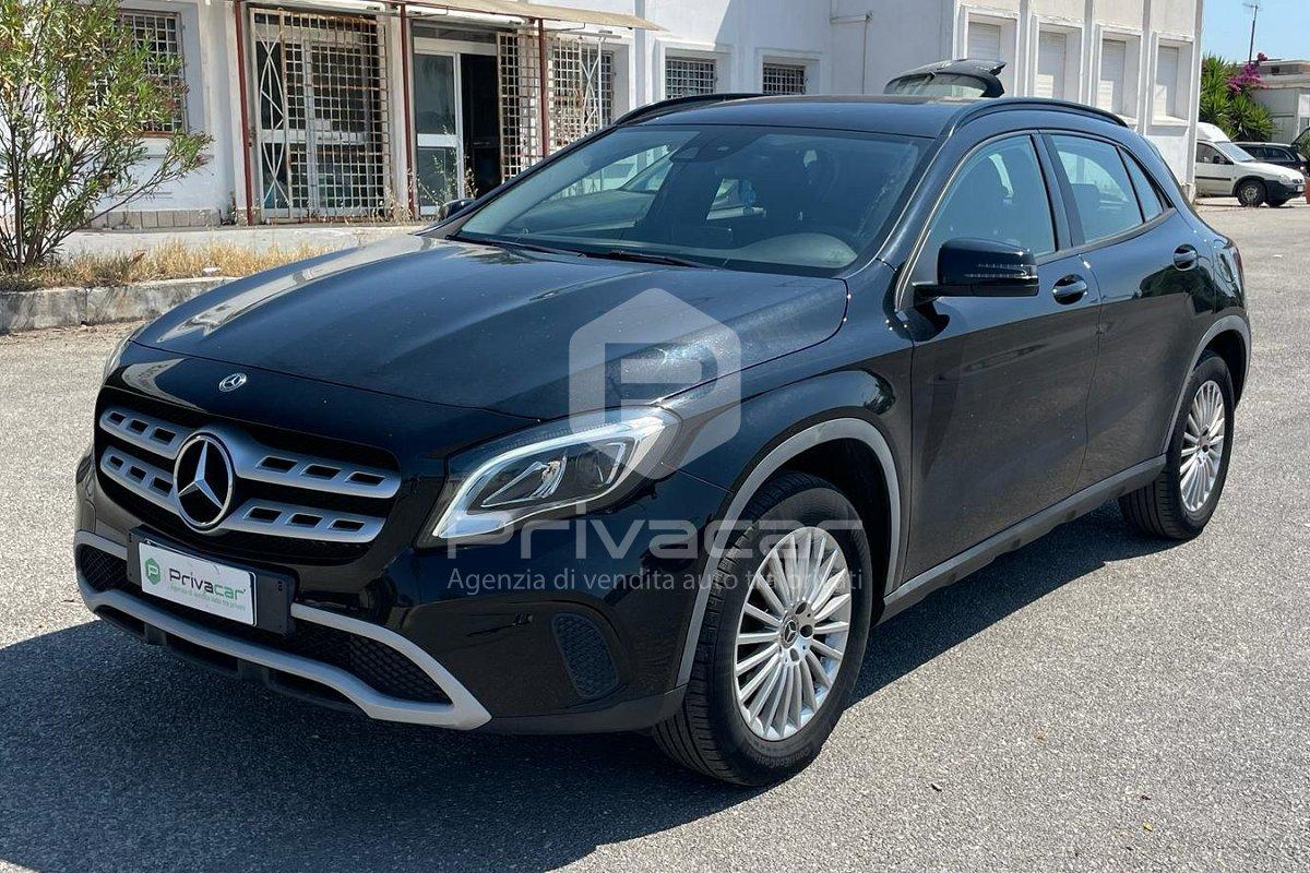 MERCEDES GLA 180 Business