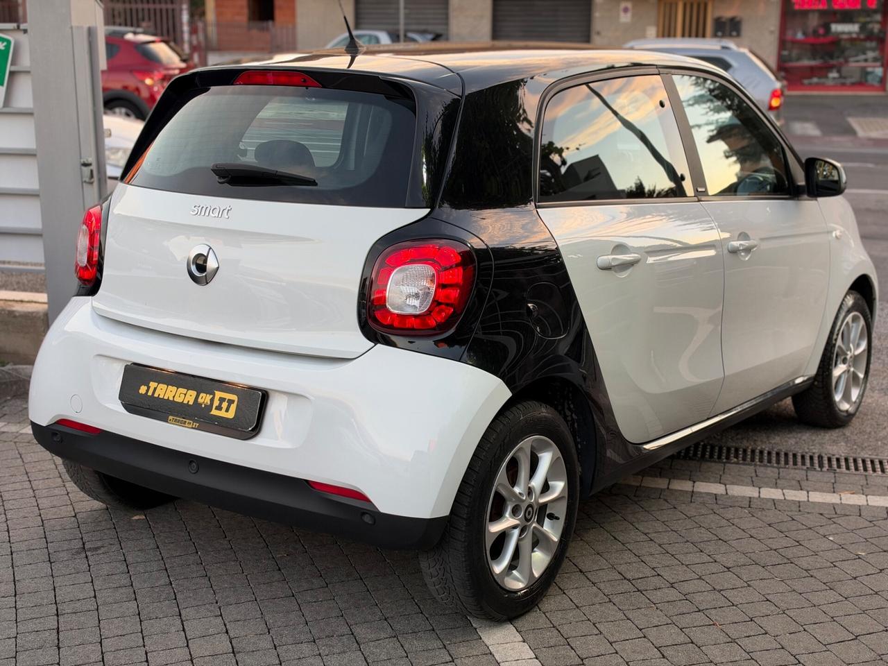 Smart forfour 1.0 Passion AUTO+GARANTITA
