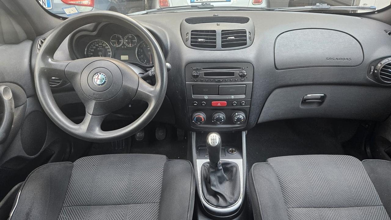 Alfa Romeo 147 1.6 16V TS 5 porte Black Line