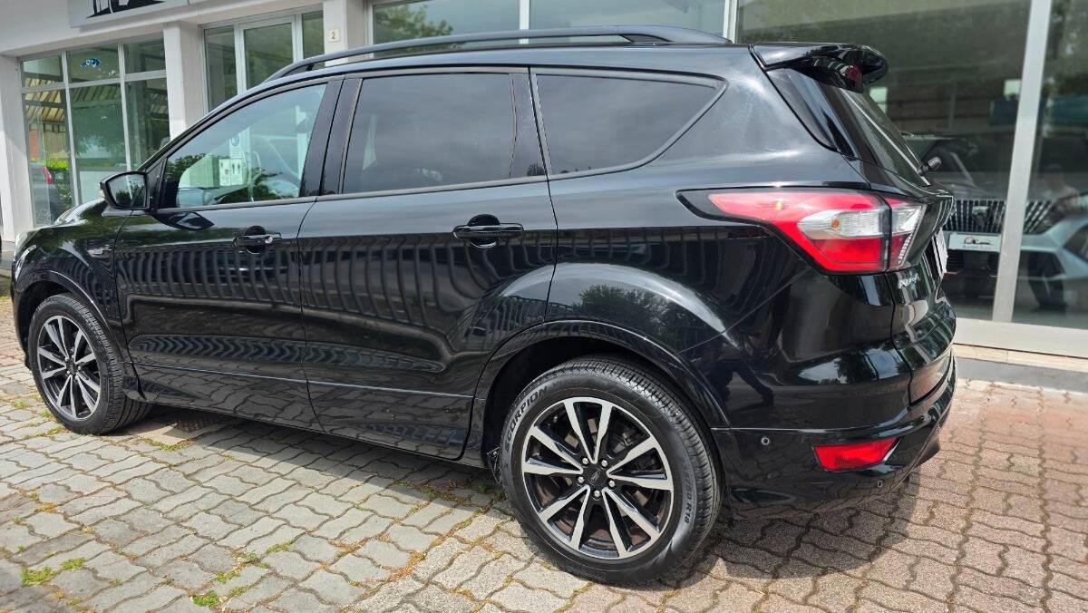 Ford Kuga 1.5 tdci ST-Line s&s 2wd 120cv PREZZO REALE