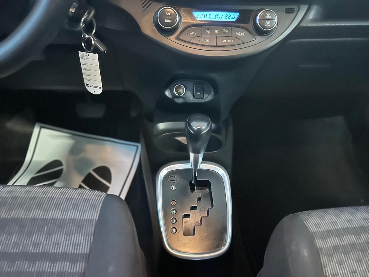 Toyota Yaris 1.5 Hybrid 5/ibrido-benzina/2017/automatico