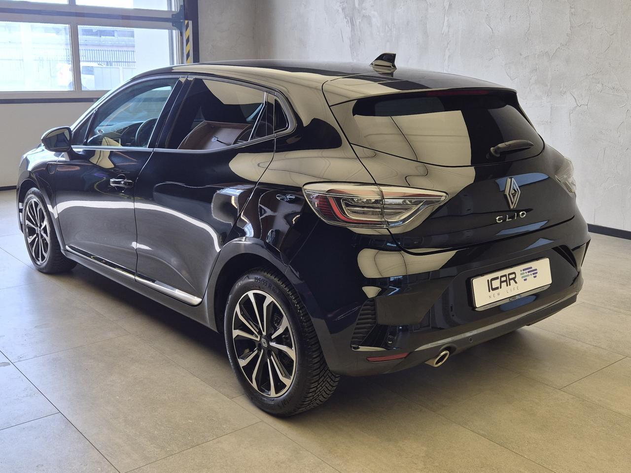 RENAULT Clio V 2023 - Clio 1.0 tce Techno 90cv