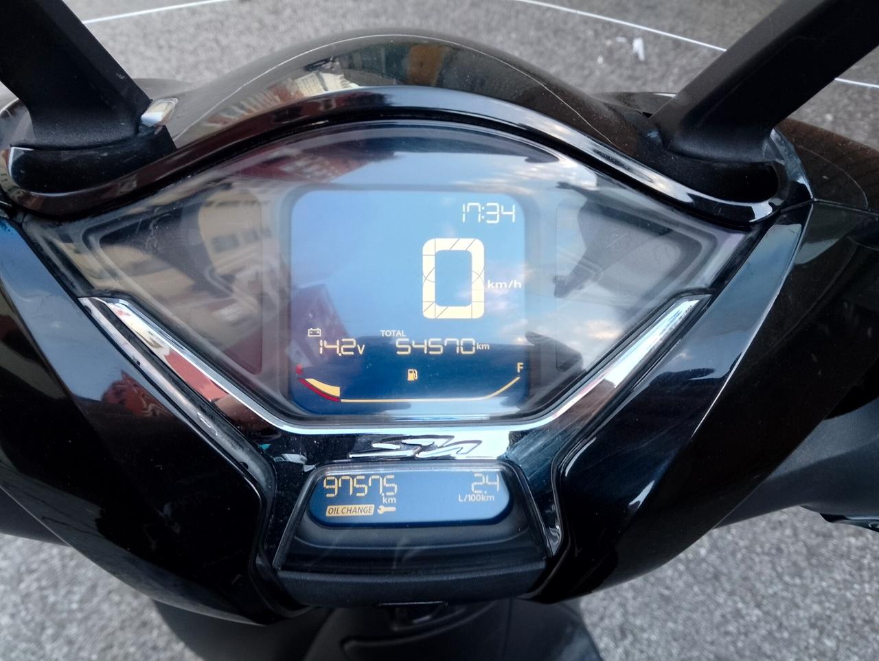 Honda SH 150 ABS start stop