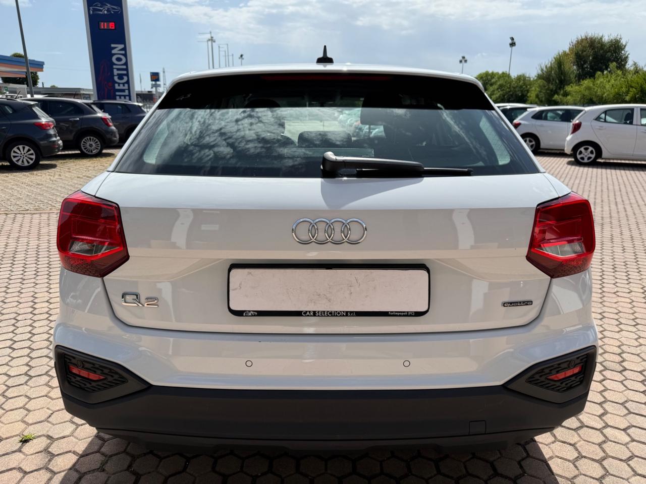 Audi Q2 35 TDI quattro S tronic Business