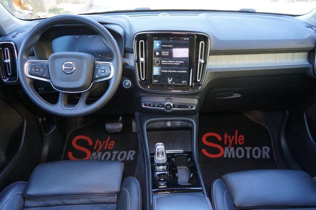 VOLVO XC40 T3 Geartronic Inscription Pari al Nuovo Certificat