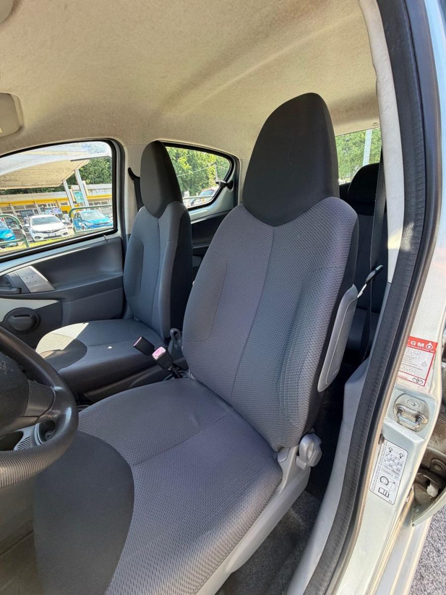 TOYOTA - Aygo - 12V VVT-i 5 porte Sol #UNICOPROPRIETARIO