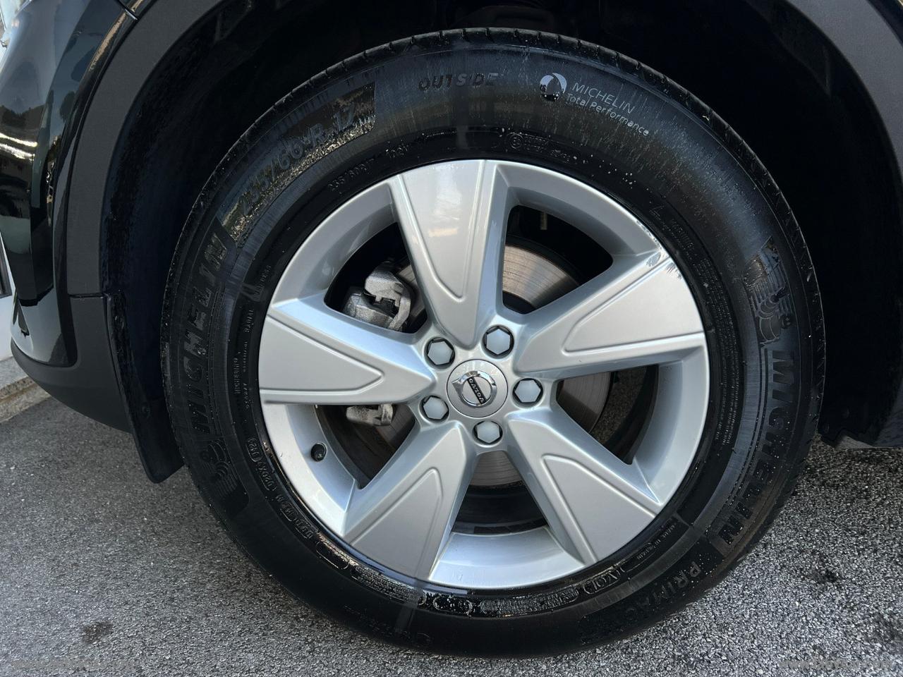 VOLVO XC40 T2 automatico Essential